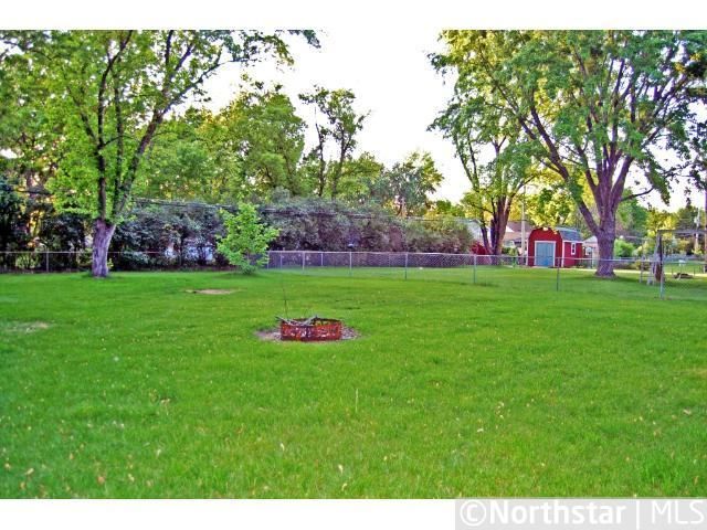 10010 Norway St NW, Coon Rapids, MN 55433