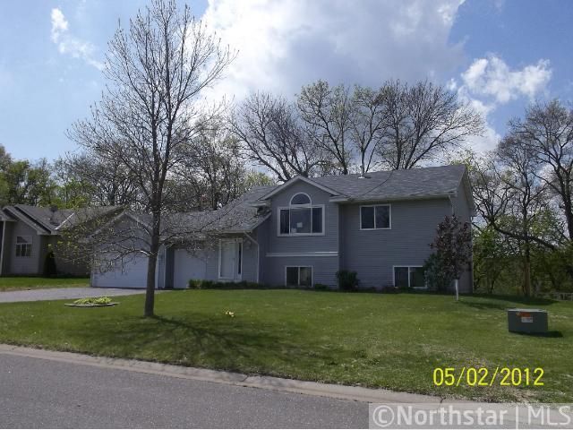 1003 Rum River Dr, Isanti, MN 55040