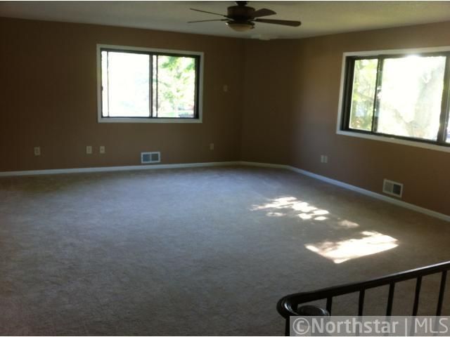 2104 Burr St, Maplewood, MN 55117