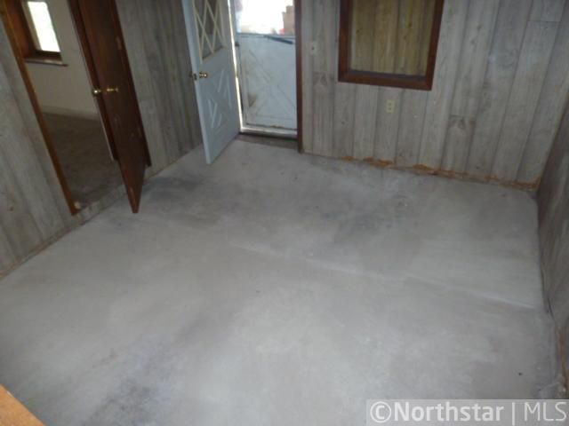 72411 280th St, Dassel, MN 55325