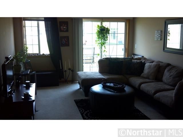 2149 Cleveland Ln SE, Cambridge, MN 55008