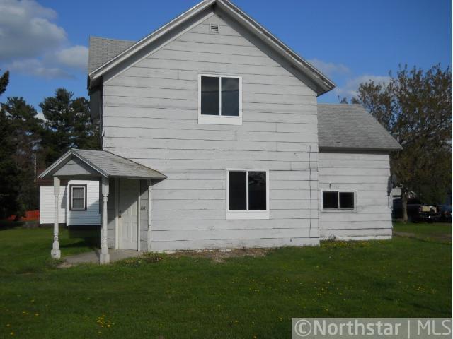 730 3rd St, Bruce, WI 54819