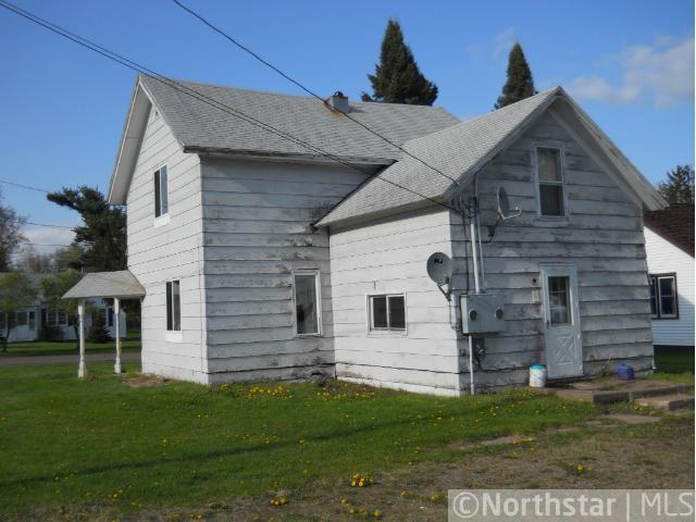 730 3rd St, Bruce, WI 54819