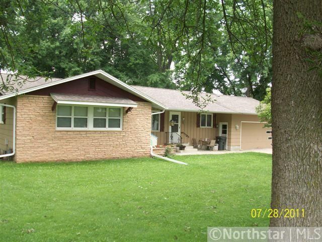 30 Main St N, Wanamingo, MN 55983