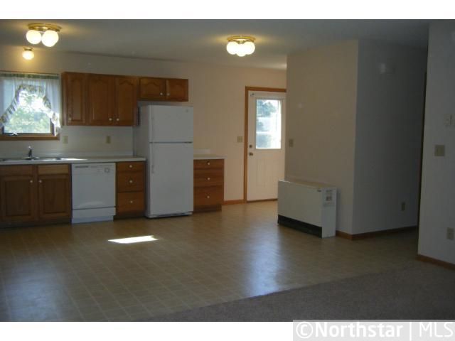301 Ravilla Ave, Staples, MN 56479