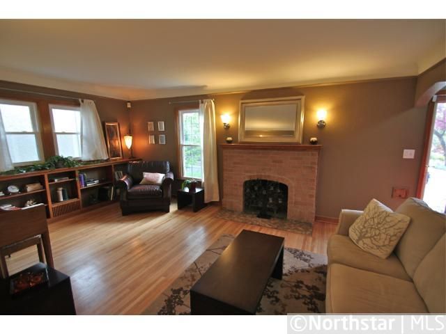 201 Thomas Ave S, Minneapolis, MN 55405
