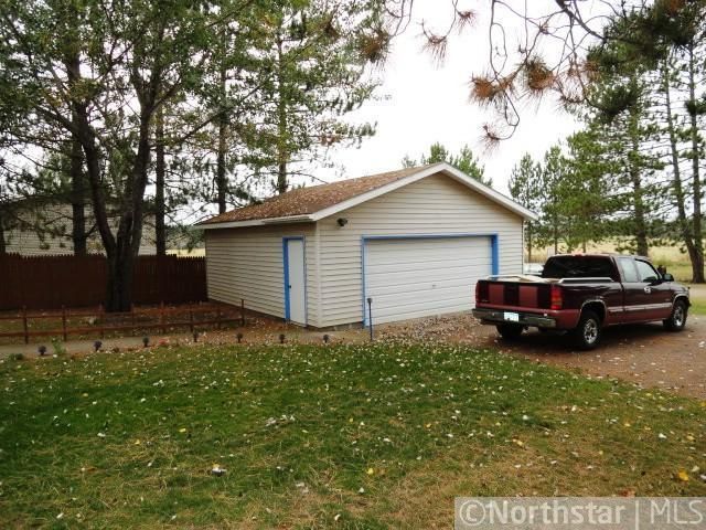 8978 2nd Ave, Sturgeon Lake, MN 55783