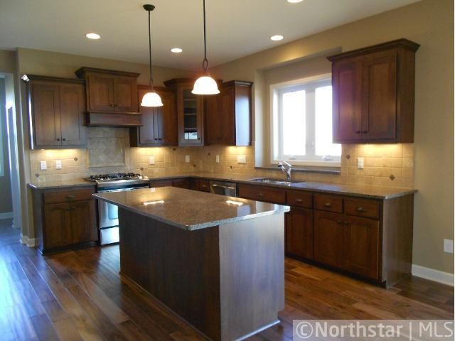 3260 White Pine Way, Stillwater, MN 55082