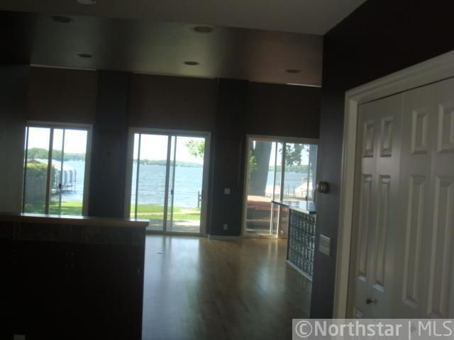 4022 Sunset Dr, Spring Park, MN 55384