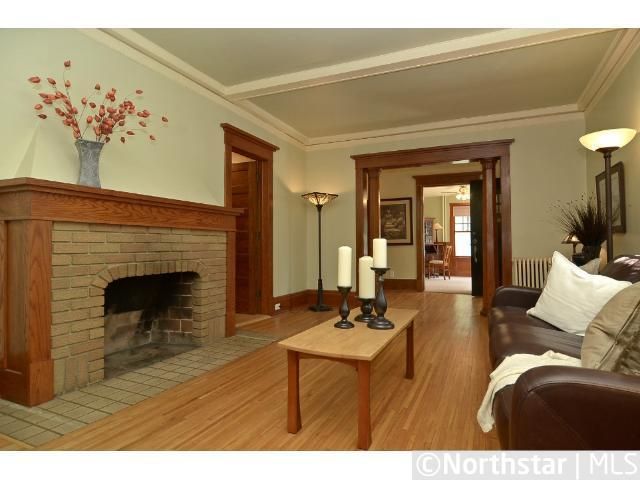 2113 Iglehart Ave, Saint Paul, MN 55104