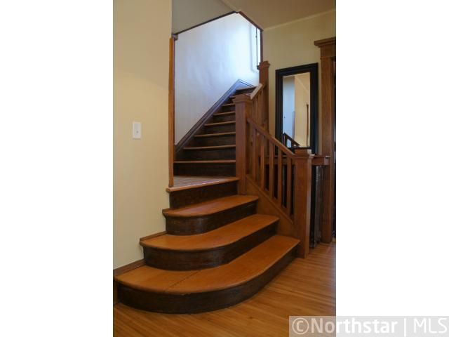 2113 Iglehart Ave, Saint Paul, MN 55104
