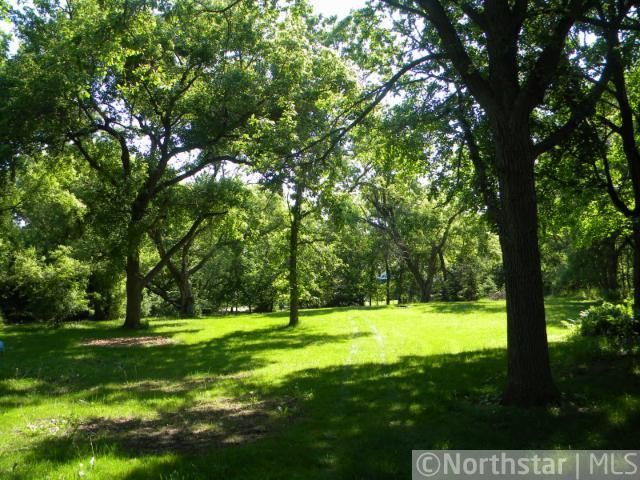 340 Turnham Rd, Maple Plain, MN 55359