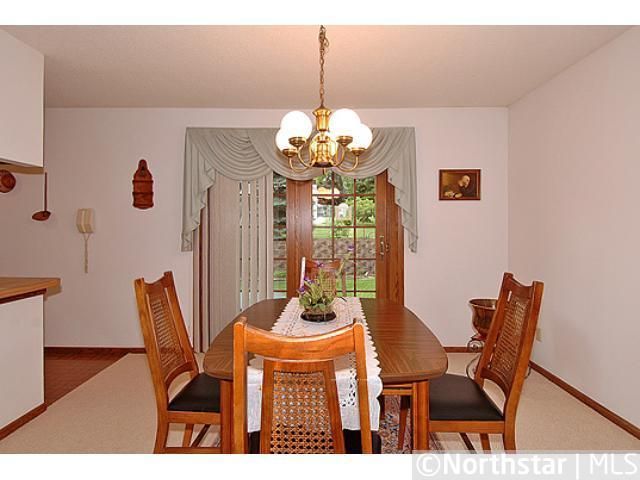1888 Field Ave, Saint Paul, MN 55116