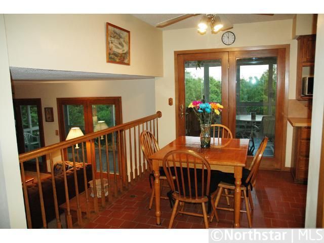 275 Crestview Dr, Hastings, MN 55033
