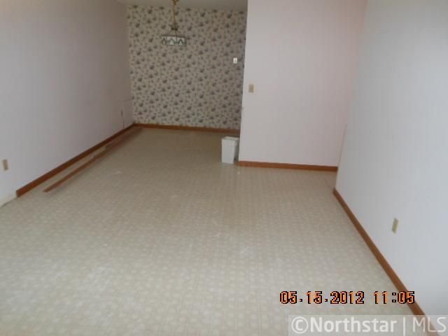 3399 Kent St #104, Shoreview, MN 55126