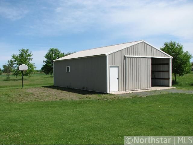 34372 Quinton Ave, Center City, MN 55012