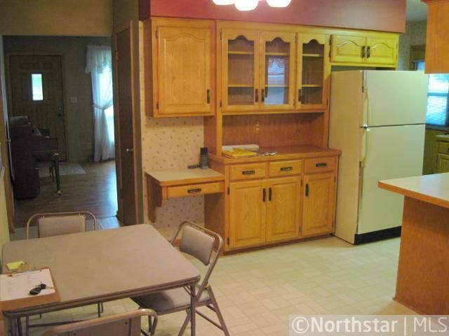 1604 Chandler Ave N, Glencoe, MN 55336