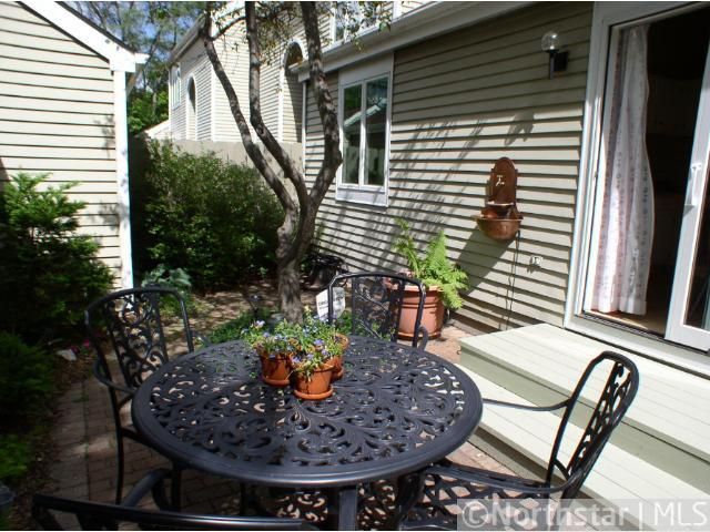 1178 St Clair Ave, Saint Paul, MN 55105