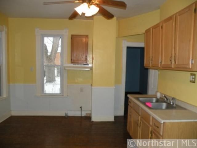 914 University Ave NE, Minneapolis, MN 55413