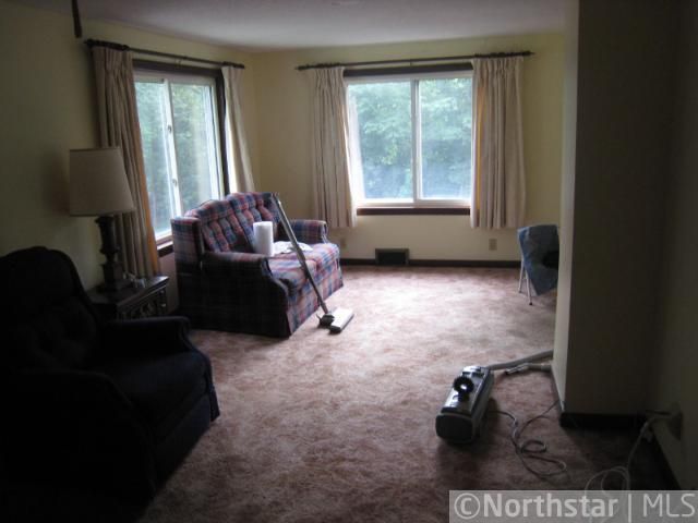 5116 Waterbury Rd, Mound, MN 55364
