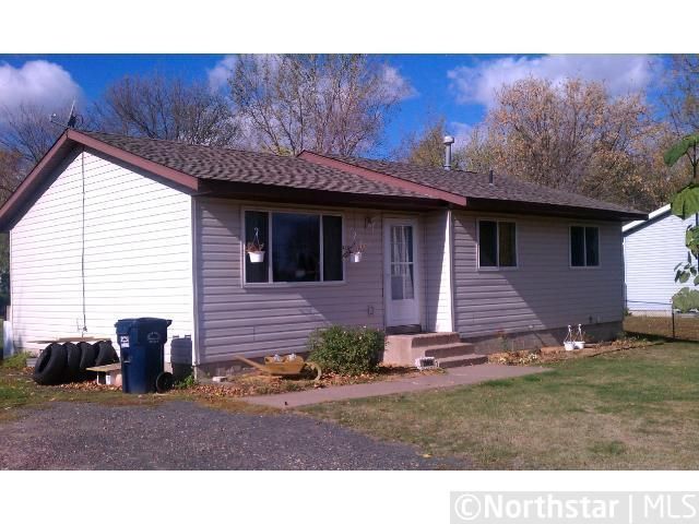 29998 Norway Ave, Lindstrom, MN 55045