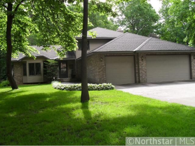 17147 Johanna Dr, Shakopee, MN 55372