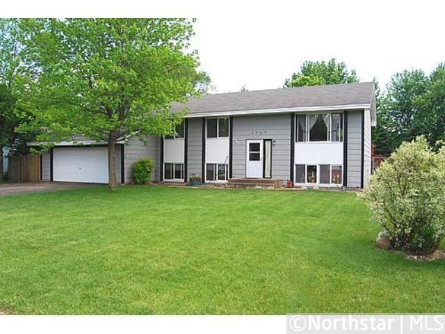 3854 66th St E, Inver Grove Heights, MN 55076