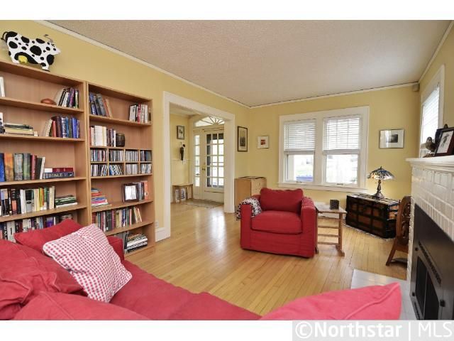 4952 Thomas Ave S, Minneapolis, MN 55410
