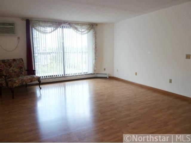2601 Kenzie Ter #229, Saint Anthony, MN 55418