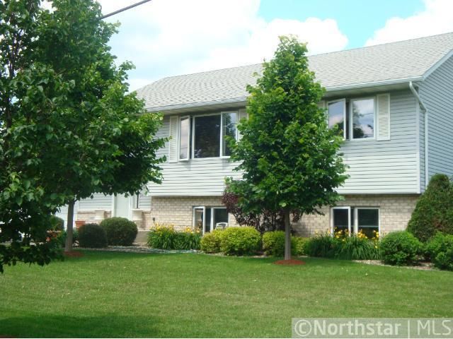 1065 Mary Adele Ave, Mendota Heights, MN 55120