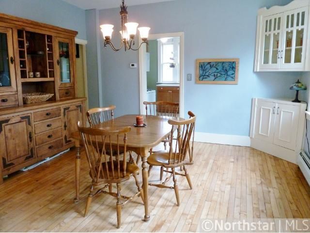 240 E 2nd St, Waconia, MN 55387