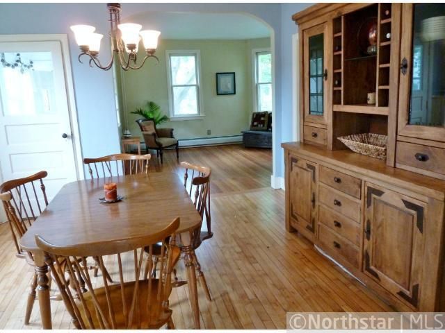 240 E 2nd St, Waconia, MN 55387