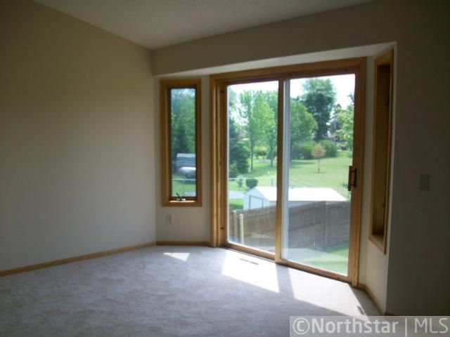 3265 Lake Ridge Dr, Big Lake, MN 55309