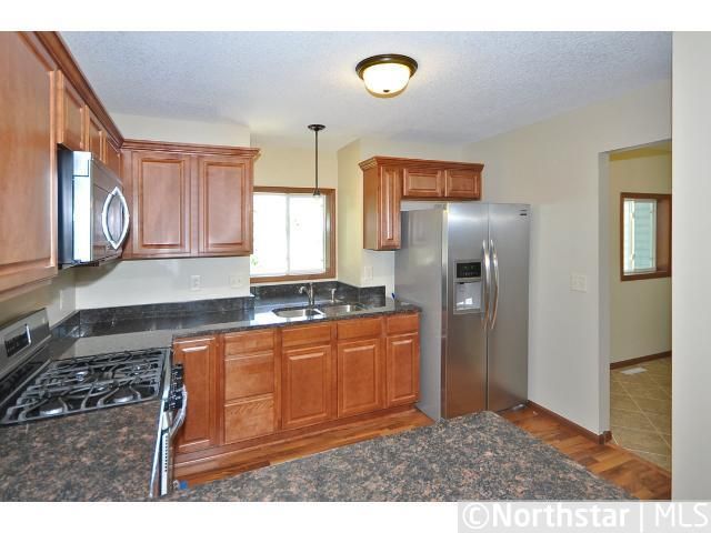 7101 90th Trl N, Brooklyn Park, MN 55445