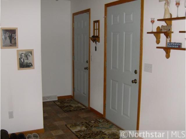 16115 Queens Rd, Avon, MN 56310