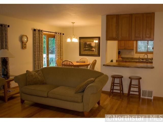 7009 Springhill Cir, Eden Prairie, MN 55346