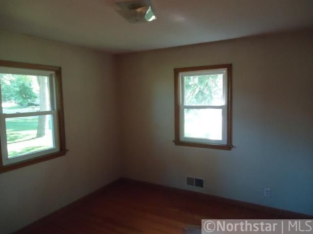 5633 Regent Ave N, Crystal, MN 55429