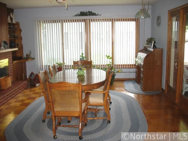 512 E Montgomery St, Durand, WI 54736
