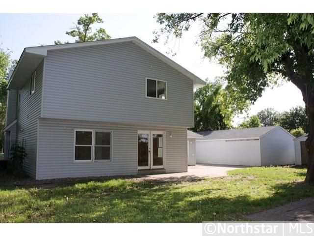 4702 69th Ave N, Brooklyn Center, MN 55429