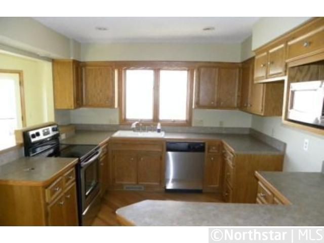 1266 Tealwood Pl, Long Lake, MN 55356
