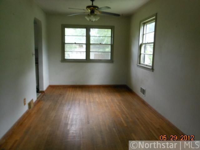 1679 York Ave, Saint Paul, MN 55106