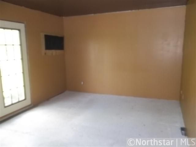 39891 Dove Rd, Hinckley, MN 55037
