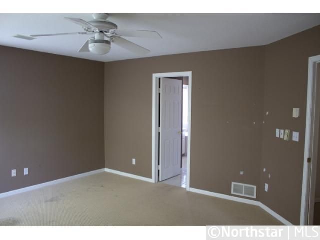 3664 Mount Vernon Ln, Woodbury, MN 55129
