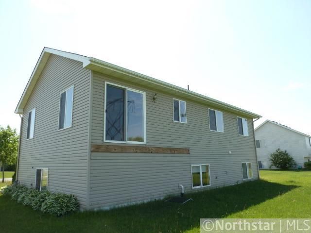 5295 Kahl Ave NE, Albertville, MN 55301