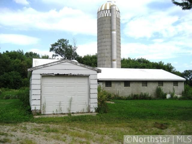 1265 140th St E, Dundas, MN 55019