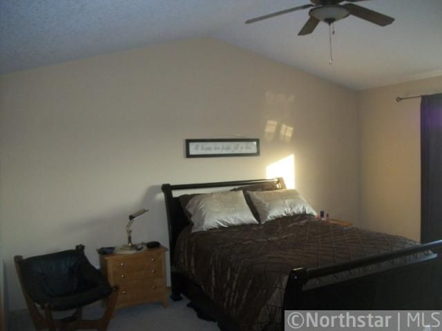 602 Kayla Ln, Hanover, MN 55341