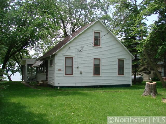 19329 E Shore Dr, Kimball, MN 55353