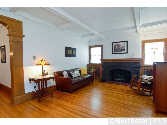 1681 Princeton Ave, Saint Paul, MN 55105