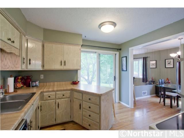 8401 46th Ave N, New Hope, MN 55428