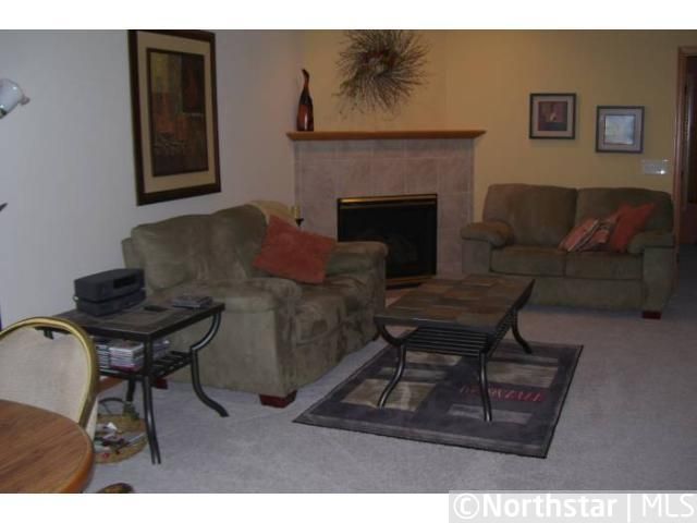 5034 Grenadier Ave N, Oakdale, MN 55128